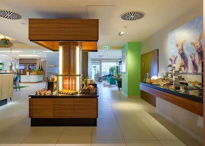 Novotel Am Messezentrum 4*