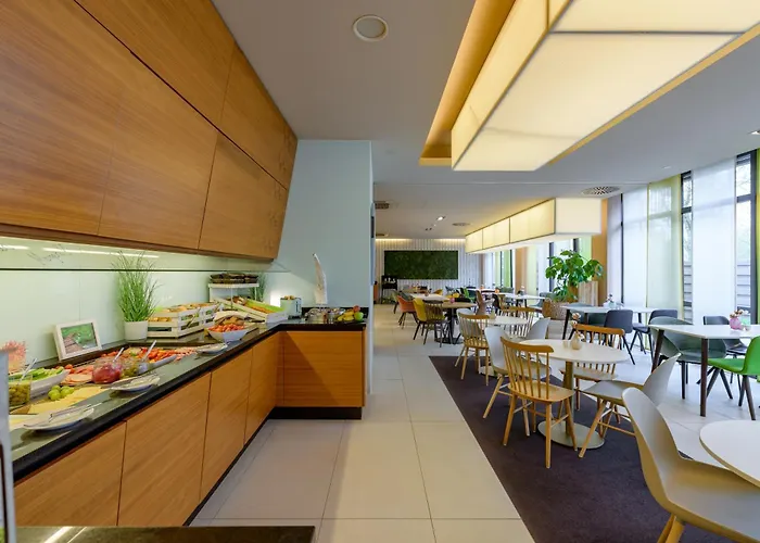 Novotel Am Messezentrum Hotel