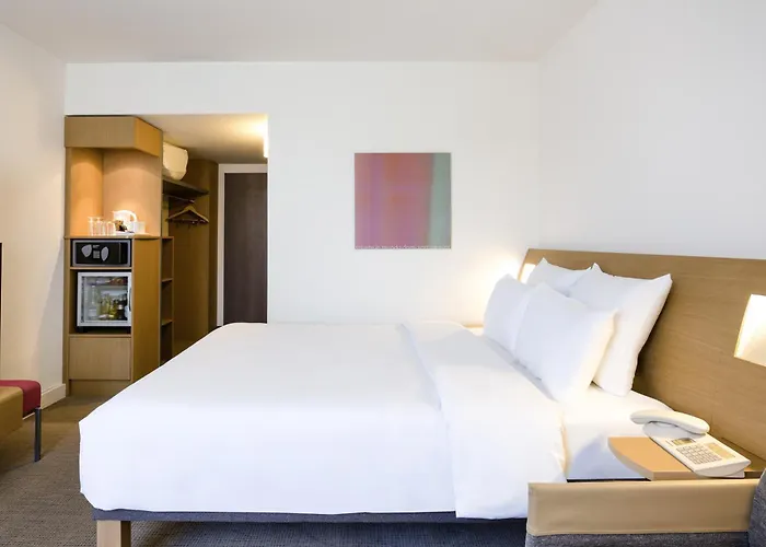 Novotel Am Messezentrum 4*
